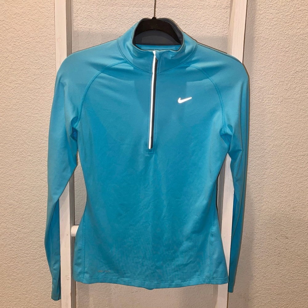 Ladies Nike Dri-Fit Quarter Zip, Sky Blue | Size Small